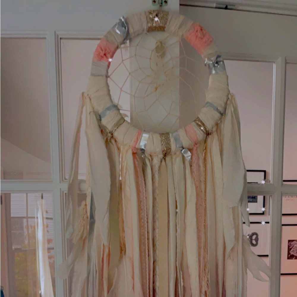Dream catcher with crystal